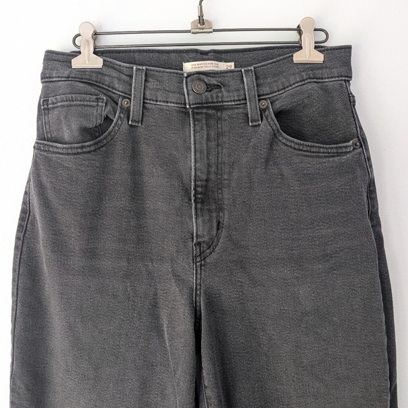 Levi's Women's High Waisted Mom Jeans Charcoal ~ Size 29 - Picture 2 of 10